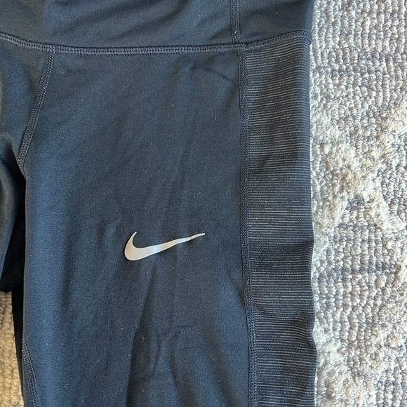 Black Nike Leggings - Picture 3 of 8
